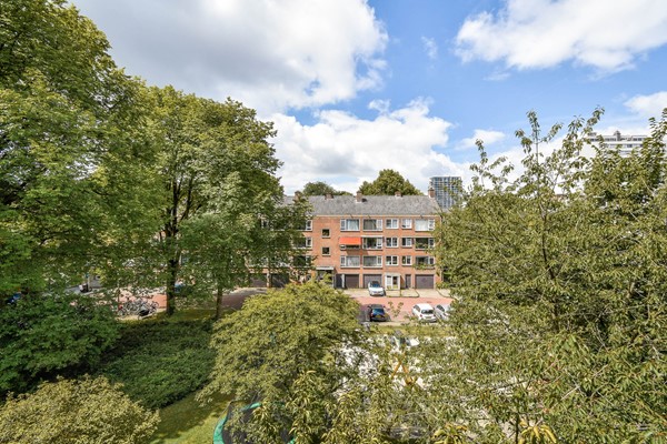 Medium property photo - Zuid-Hollandstraat 104-3, 1082 EM Amsterdam